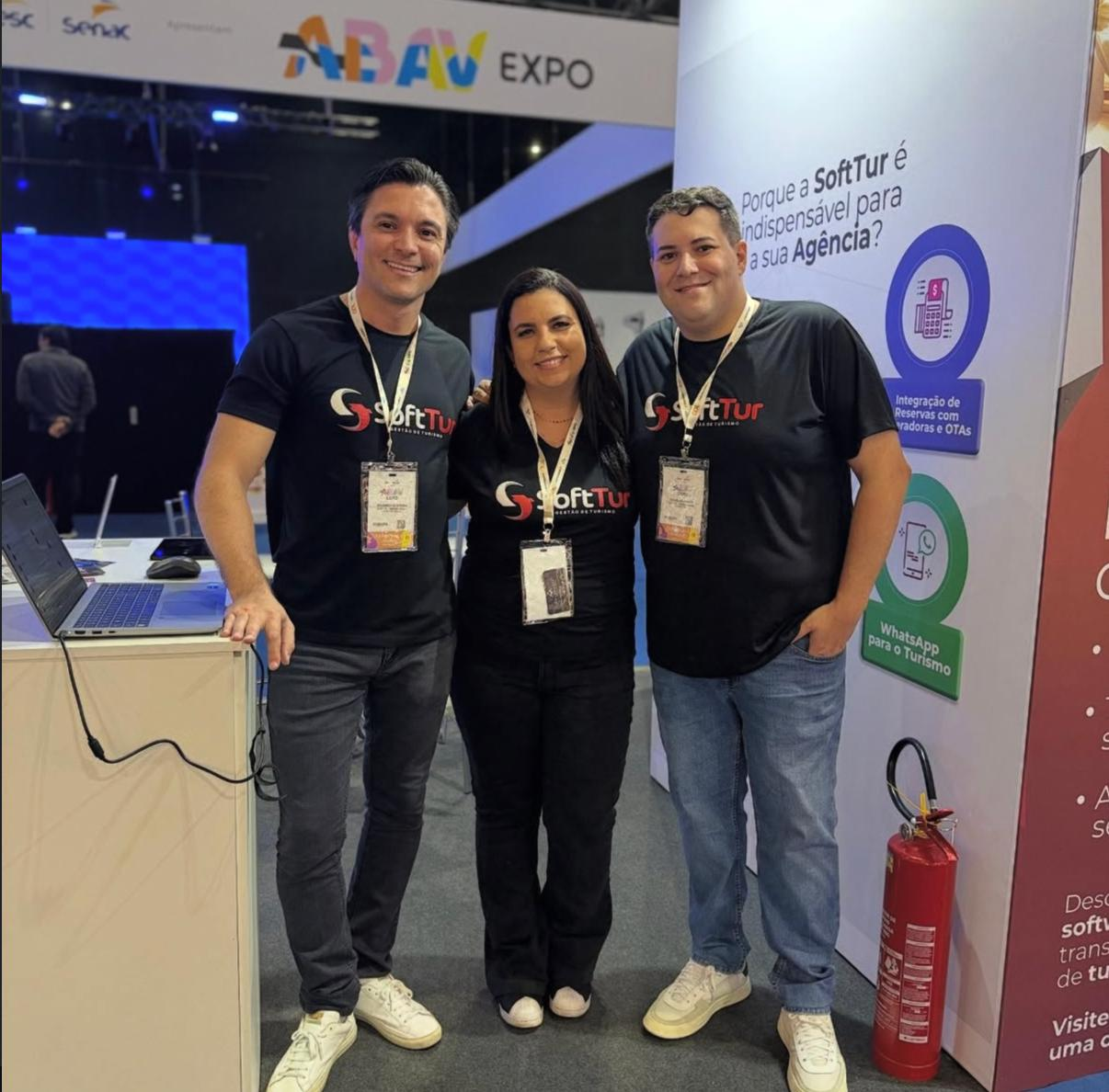 Equipe SoftTur reunida para inovar o futuro do turismo